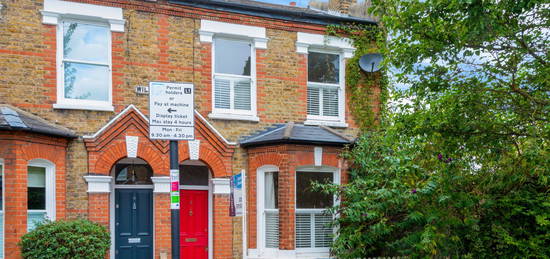 Terraced house to rent in Wilna Road, London SW18