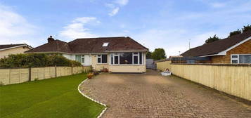 4 bedroom bungalow for sale