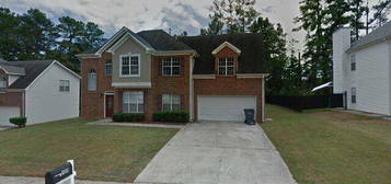 305 Derby Dr, Riverdale, GA 30274