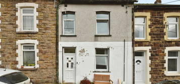 3 bed terraced house for sale