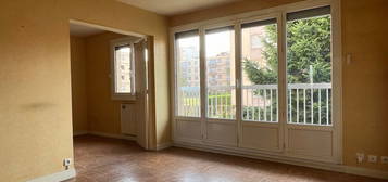 Appartement  à vendre, 3 pièces, 2 chambres, 64 m²