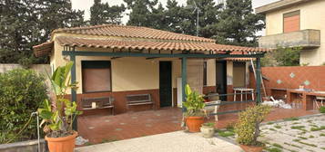 Casa indipendente in affitto in via Fungo Marino