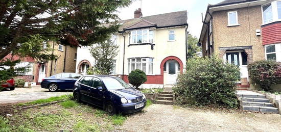 3 bed semi-detached house for sale