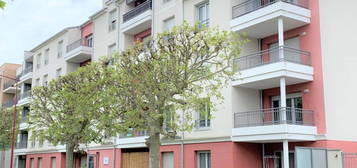 Appartement  à louer, 2 pièces, 1 chambre, 41 m²