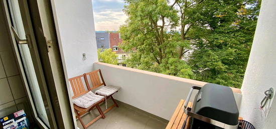 Zentral und super schön! 3,5 Zimmer mit Süd-West Balkon auch WG g