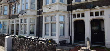 1 bedroom ground floor flat