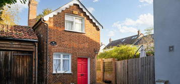 2 bedroom detached house for sale