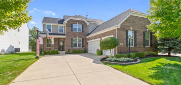 12179 Eddington Pl, Fishers, IN 46037