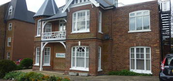 Flat to rent in Boston Square, Hunstanton PE36