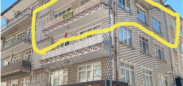 ZAFER CADDESİNDE 3+1 ŞEHİR MERKEZİ FIRSAT DAİRE