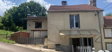 Maison de village 1 étage  à vendre, 3 pièces, 2 chambres, 80 m²