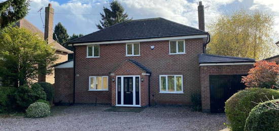 4 bedroom detached house