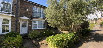 Terraced house to rent in Chelsea Close, Bexhill-On-Sea TN40