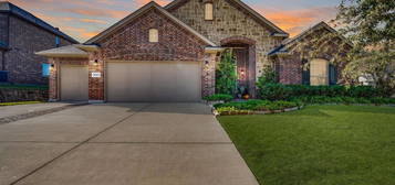 3601 Barby Ct, Midlothian, TX 76065