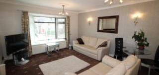 Flat to rent in 127A Huddersfield Road, Barnsley S75