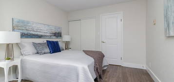 984 McKenzie Ave #329, Saanich, BC V8X 4E7