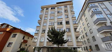 KARTAL KARLIKTEPE'DE SATILIK 3+1 125M2 DAİRE