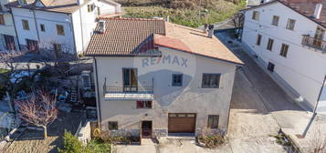 Casa Indipendente - Castiglione Messer Marino