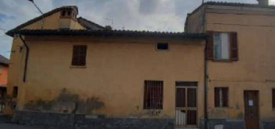 Appartamento all'asta via Castello 9/A, Borgo San Giacomo