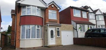 3 bed detached house to rent