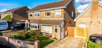 3 bedroom semi-detached house