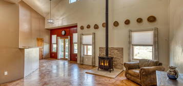 2 Seclusion Ct, Sandia Park, NM 87047