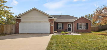 102 Amanda Dr, Ashland, MO 65010