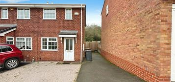 Semi-detached house to rent in Kingfisher Avenue, Woodville, Swadlincote, Derbyshire DE11