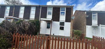 Semi-detached house to rent in Goodwood Road, Leicester LE5