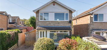 3 bed detached house for sale