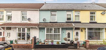 4 bed terraced house for sale