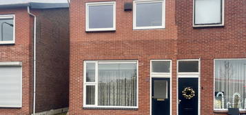 Ambtstraat 63