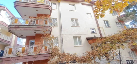 AFYON BAYLAN EMLAK'TAN ALİ İHSAN PAŞA MAH. KİRALIK 3+1 DAİRE