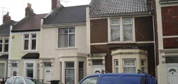 4 bedroom terraced house