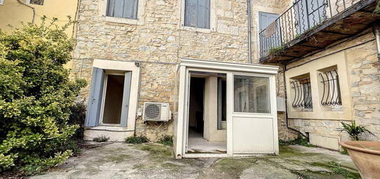 2 APPARTEMENTS A RENOVER