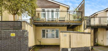 2 bed link detached house for sale