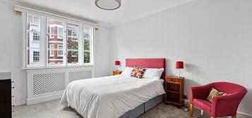 4 bed flat for sale