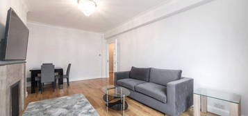 Flat to rent in Maitland Court, Lancaster Terrace W2