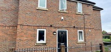 Maisonette for sale in Barton Way, Borehamwood WD6