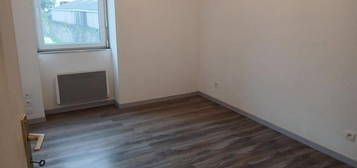 Appartement T3 67m2 route de callac