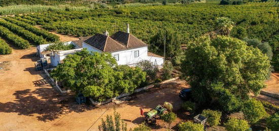 Casa / Villa T7 em Luz de Tavira e Santo Estêvão de 400,00 m2