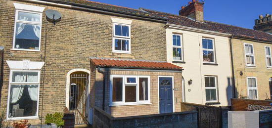 2 bed terraced house for sale