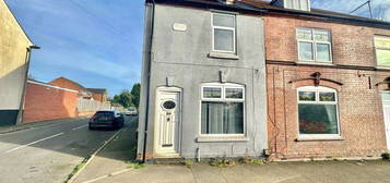 3 bed semi-detached house for sale