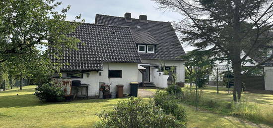 Ein-/Zweifamilienhaus mit großem Garten in Melle-Westerhausen!