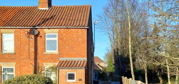 2 bedroom semi-detached house for sale