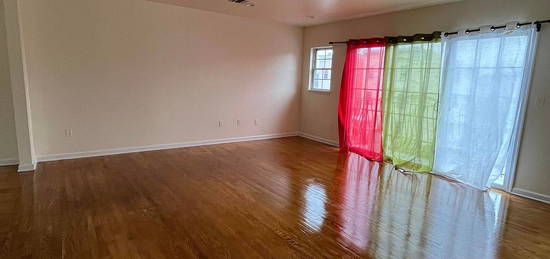 32-34 Jay St APT 2, Newark, NJ 07103