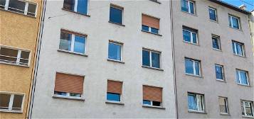 Renovierte 2-Zimmer Wohnung mit EBK in Uni Nähe - Südstadt !