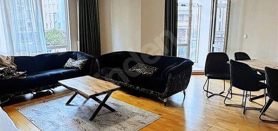 AKBATI KORU KAPALI BALKON/2 BANYOLU EŞYALI FUL 185m2 3+1 KİRALIK