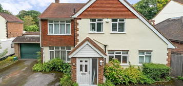 3 bed detached house to rent