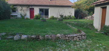 Maison à Labastisde sur Bésorgues, 1375 m2 de terrain